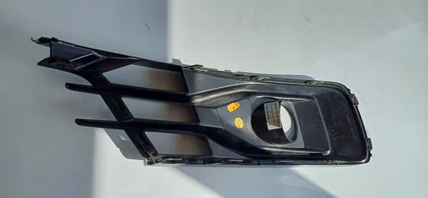 Vasen Puskuri Ritilä Audi A6 C7 4G0807647A image 5