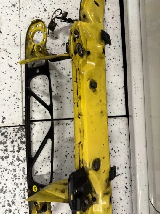 BMW Z3 Stoßstangenpanel OEM 6666 - Dakar Gelb image 6