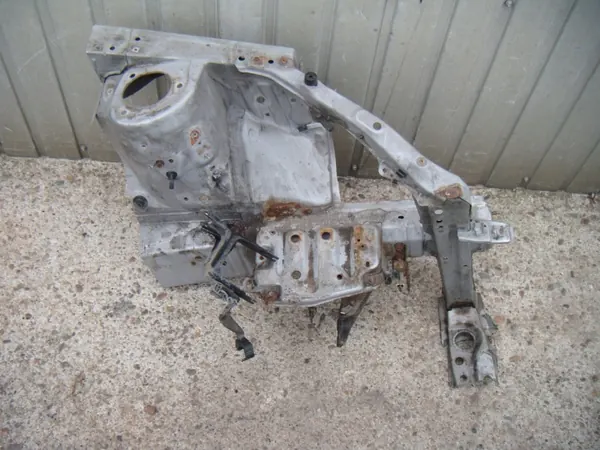 Sous-bas avant gauche Toyota Yaris 1 OEM RTEKO PAW1525 image 3
