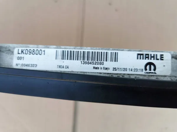 Refrigerador óleo caixa OEM 1398452080 para Ducato image 8