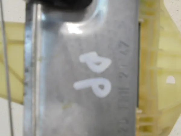 Regulador de janela elétrico dianteiro direito DACIA LOGAN III 807209782R image 2