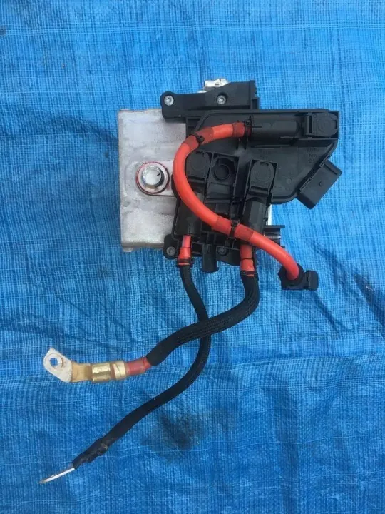 Batería Mercedes-Benz OEM A0009826022 - 1Ah Usada image 4