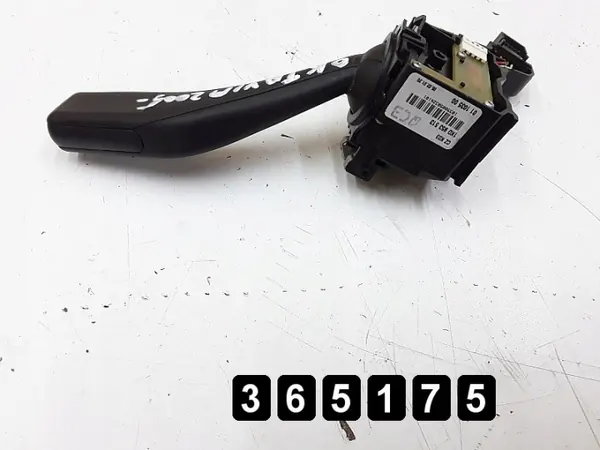 Interruptor Skoda Octavia OEM AM-365175 - Usado image 3