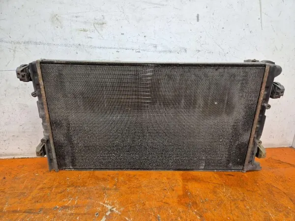 Vattenkylare Volkswagen New Beetle 2.0 1C0121253A image 5