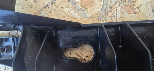 Deslizadores de para-choque traseiro OPEL CORSA F Direito Esquerdo image 3