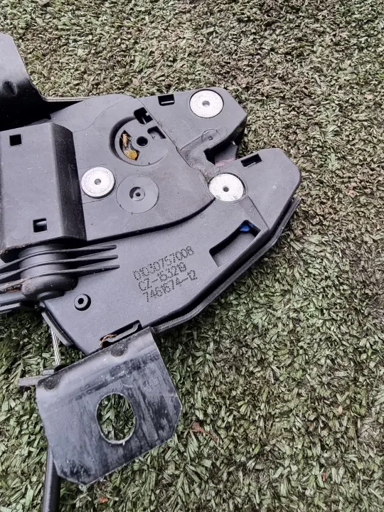 Fecho de Portão Traseiro Direito BMW X5 G05 OEM 7475462 image 5