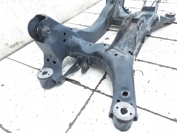 Cadre Auxiliaire Arrière Ford Kuga II 2020 OEM LX615K067AEB image 3