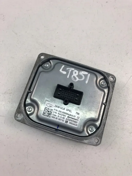Opel Astra K 2017 Lichtmodul OEM 39024626 image 2