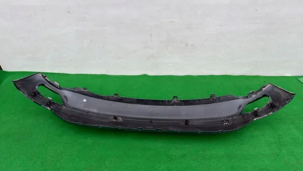 Spoiler para-choques traseiro Dacia Sandero 3 OEM 850182417R image 3