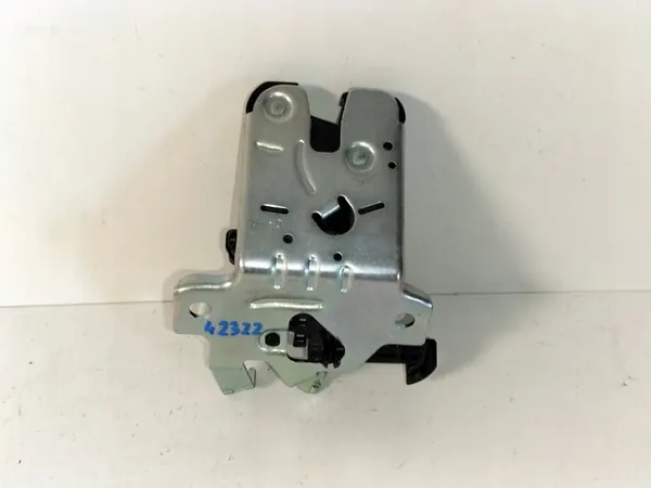 Baklucka Lås SKODA SCALA KAMIQ 19- OEM 654827505 image 5