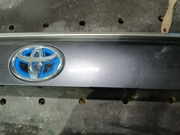 OEM 76801-42240 Kofferbakklep Strip voor Toyota RAV4 V 2019-2024 image 5