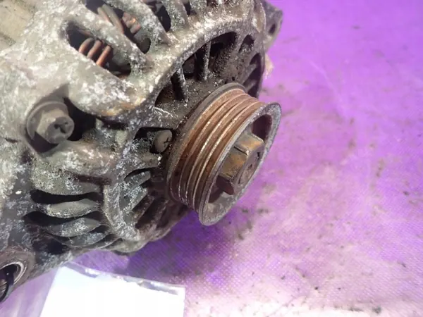 MAZDA 323 BA 94-98 Vaihtovirtageneraattori 70A A2T39391 image 5