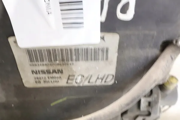 Oikea Etuvalo Nissan Tiida I image 7