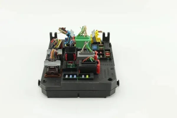 Module BSI OEM 966554758000 pour Peugeot 508 1.6 E-HDI image 2