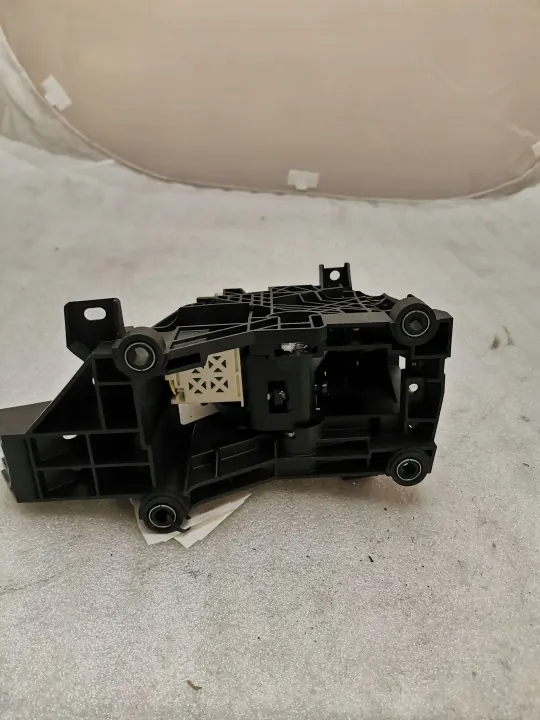 Levier de vitesse Lexus NX 2020 OEM 75M014RH - Supérieur image 3