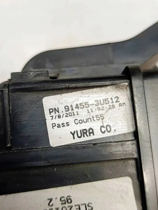 Kia Sportage Zekeringkast OEM 9195600090S6 Gebruikt image 10