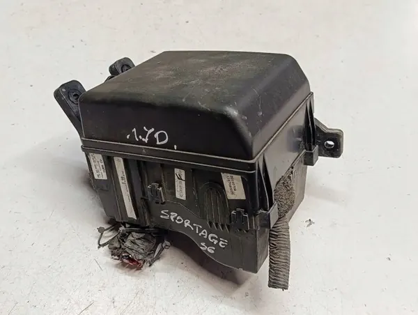 Kia Sportage Zekeringkast OEM 9195600090S6 Gebruikt image 5
