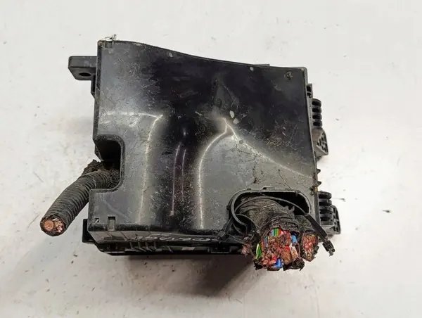 Kia Sportage Zekeringkast OEM 9195600090S6 Gebruikt image 7