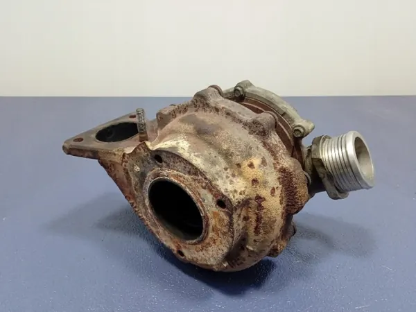 Turbocompressor Volvo XC90 OEM 30757080 - 2.4 D5 185CV image 6