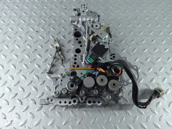 Mecatrónica Nissan Cube Z12 OEM 317051XC1D image 9