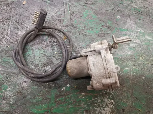 Vakionopeudensäädin OEM 408.201/001/017 Mercedesille image 2