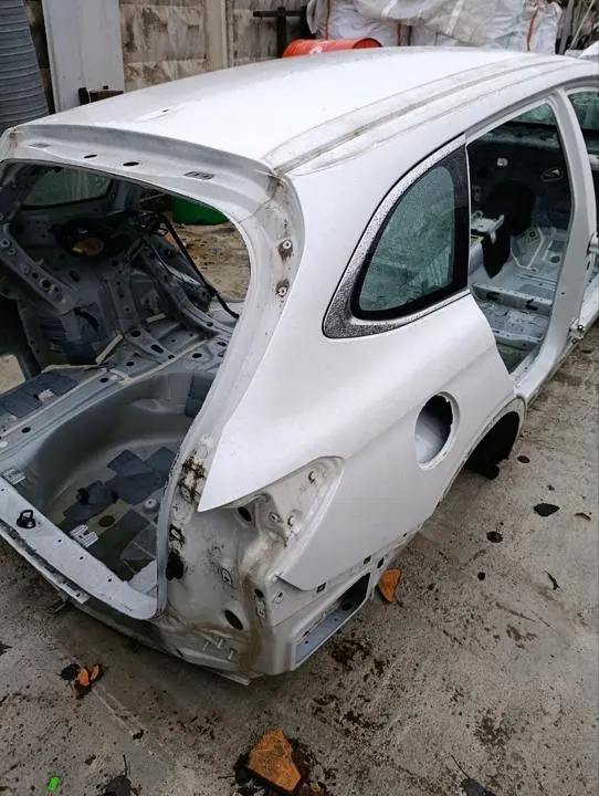 Painel de quarto OEM 282456 para Subaru Outback 2020 image 4