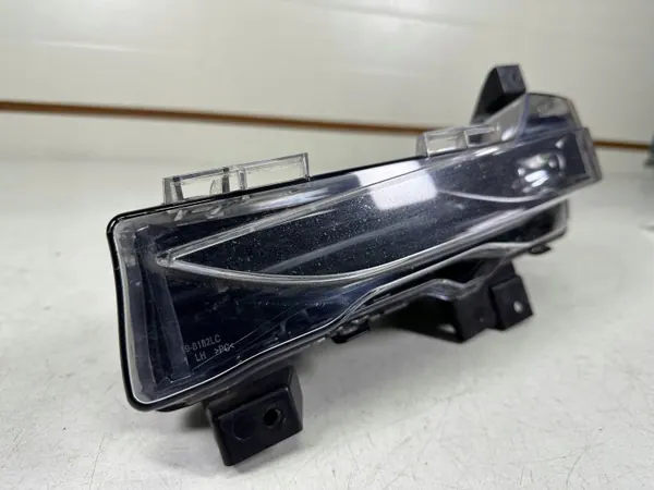 Tesla 1624797-00-A Halogène Gauche Avant LED DRL image 4