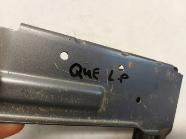 Audi Q4 E-TRON främre vänster monteringsfäste OEM 10A803713 image 5