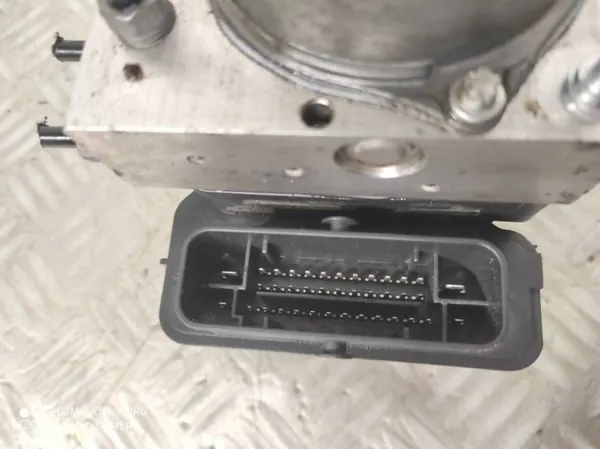 Pompe ABS OEM 9840461080 pour Jumpy III Expert III image 10
