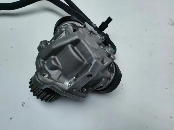 Hochdruckpumpe Porsche Cayenne 4.2 TDI OEM 057130755AE image 7