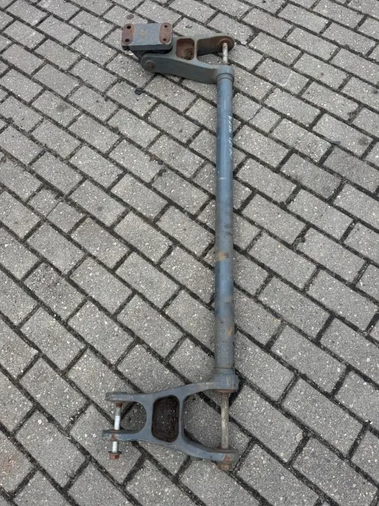 Iveco Stralis cabine kantelstang OEM - Smalle cabine image 3