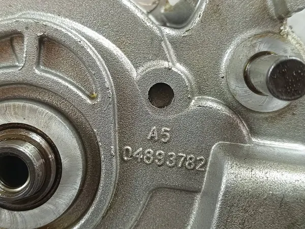 Ölpumpe 04893782 Jeep Durango Wrangler Pacifica 3.6 V6 image 6