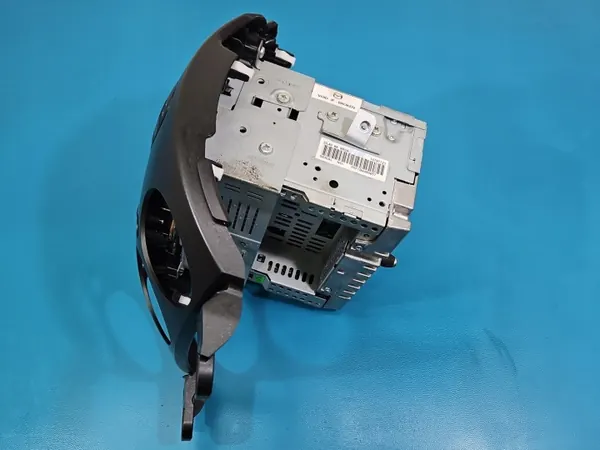 Radio Mazda 2 II DE OEM 14797726 - Occasion image 7