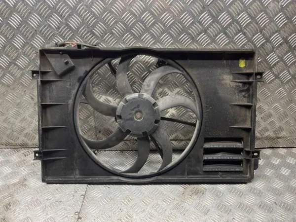 VW etuhihna OEM 1K0121205AA Golf VII Variantille image 3