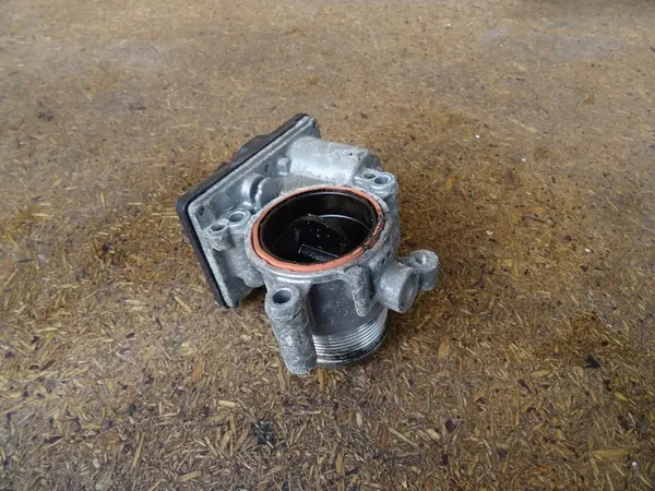 Corpo de borboleta AUDI A3 8P GOLF VI EOS 2.0 TDI 03L128063AC image 7