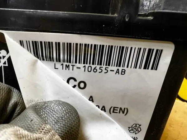 Batterie Ford OEM L1MT-10655-AB 12V 7.5Ah 100A image 5