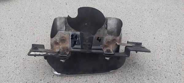 Ponta de escape direita Dodge Challenger 2017 OEM image 2