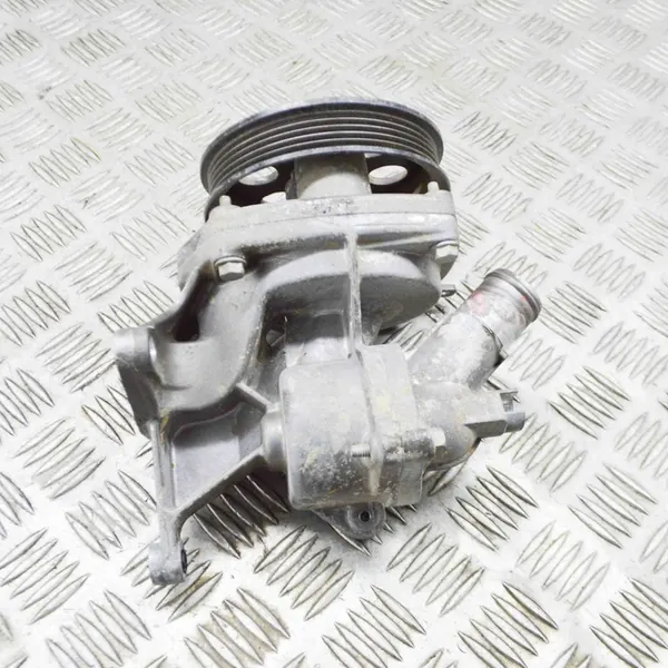 Vattenpump Chevrolet Camaro 2016 OEM 12663910 image 6