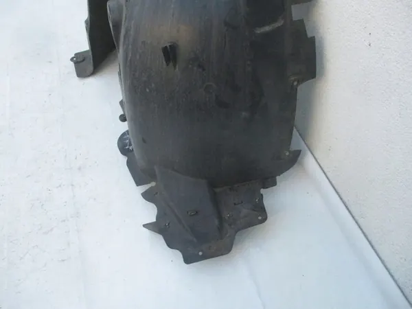 RENAULT CLIO V LEFT FRONT INNER FENDER 19-23 R image 4