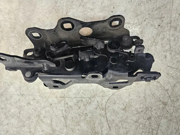 Mercedes S-Klasse W222 Rechter Motorkapscharnier OEM A222880022803 image 8