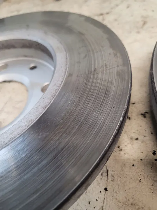 Discos de Freio Dianteiros Ferodo DDF995 247mm Peugeot 206 SW image 9