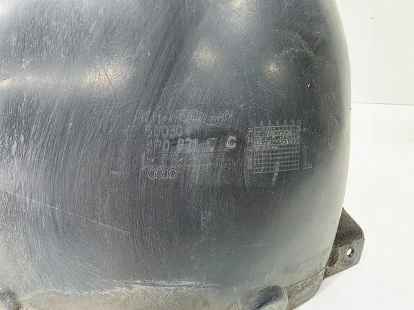 Left Front Plastic Wheel Arch Audi A3 8P image 7