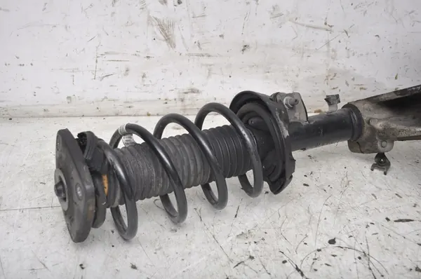 VOLVO XC40 II 2.0 T5 McPherson Sinistro Anteriore 32246641 image 10