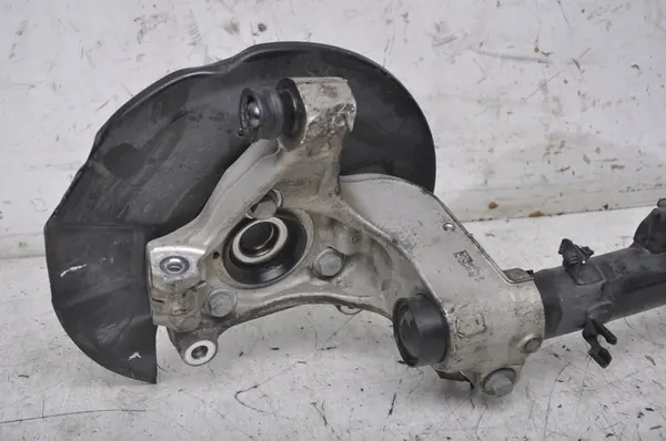 VOLVO XC40 II 2.0 T5 McPherson Sinistro Anteriore 32246641 image 4