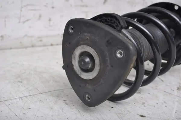 VOLVO XC40 II 2.0 T5 McPherson Sinistro Anteriore 32246641 image 7