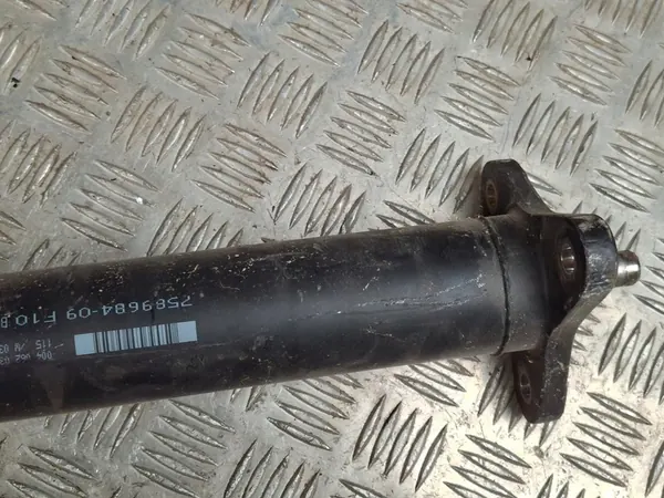 Arbre de transmission BMW 5 TOURING (F11) 2013 OEM 7589684 image 2