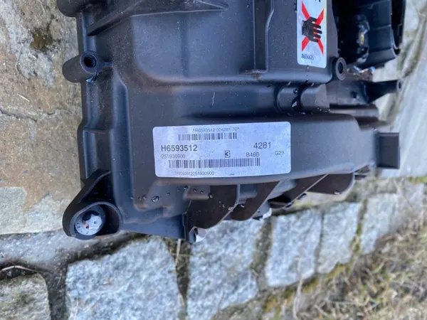 Tapa de válvulas OEM 8631745 para BMW G20 G30 G11 image 3