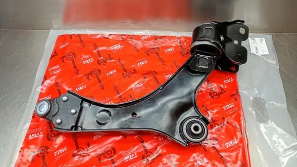 TRW JTC2545 Braccio di Sospensione, Anteriore Sinistro image 2