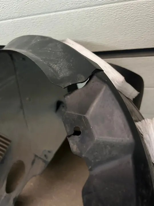 VW GOLF VIII 2019- Front Right Wheel Arch 5H0805912K image 7