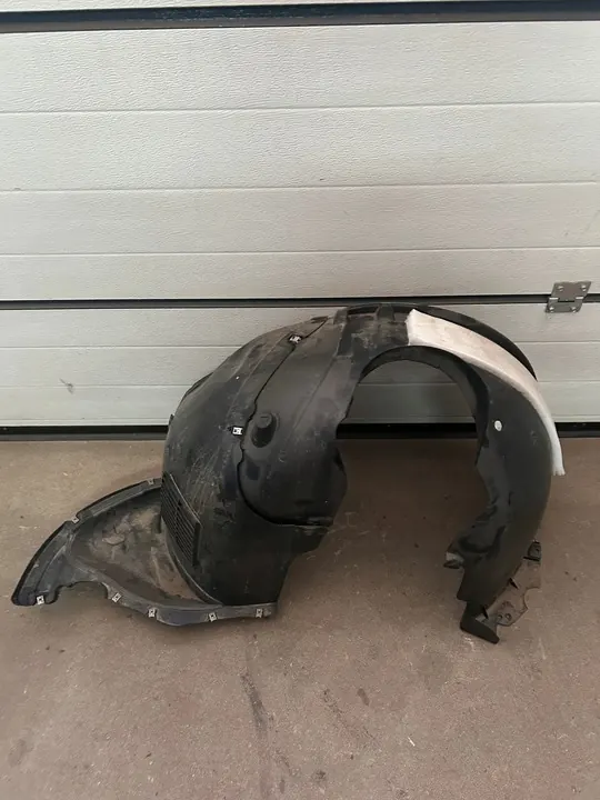 VW GOLF VIII 2019- Front Right Wheel Arch 5H0805912K image 9